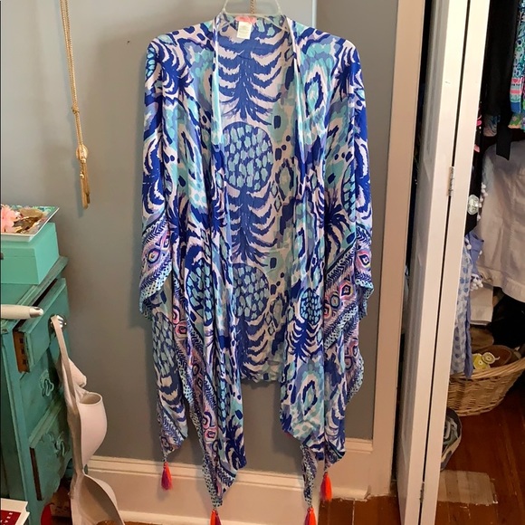 Lilly Pulitzer Accessories - Wrap